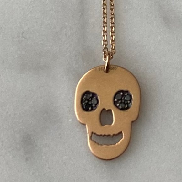 14K gold skull with black diamond eye necklace - Picture 2 of 6